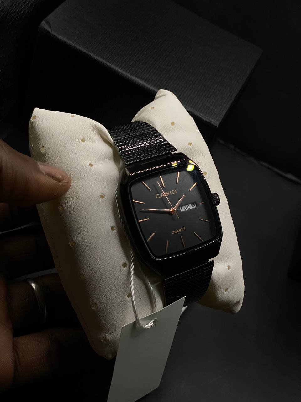 Montre-bracelet Casio Pour Homme - Mouvement à Quartz - Modèle D'occasion En Bon état Général