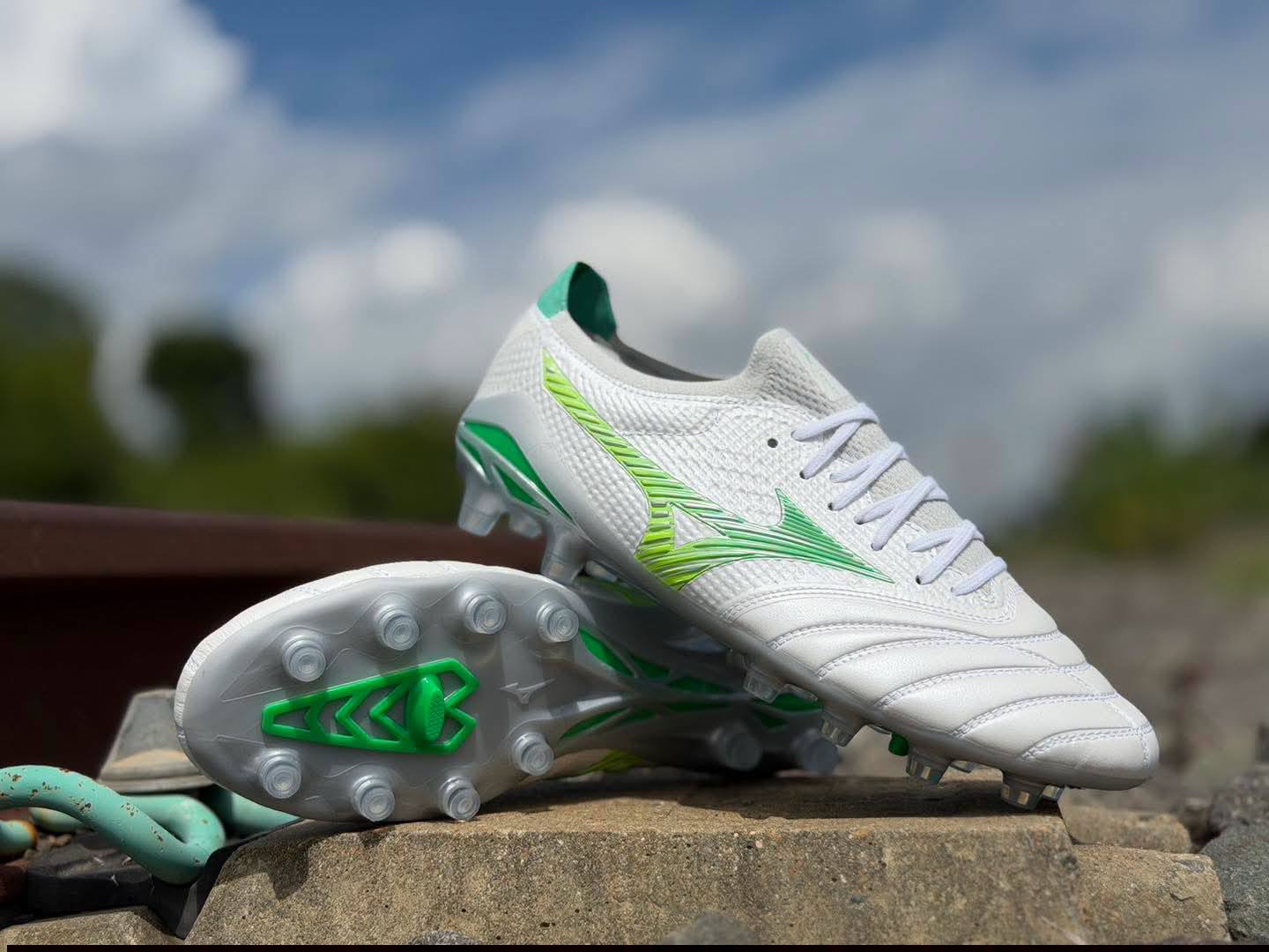 Mizuno morelia neo4beta JAPAN 24.5cm 新品 ✨รองเท้าสตั๊ด✨ ลดราคา ราคาถูก Hn shop✨ | Facebook
