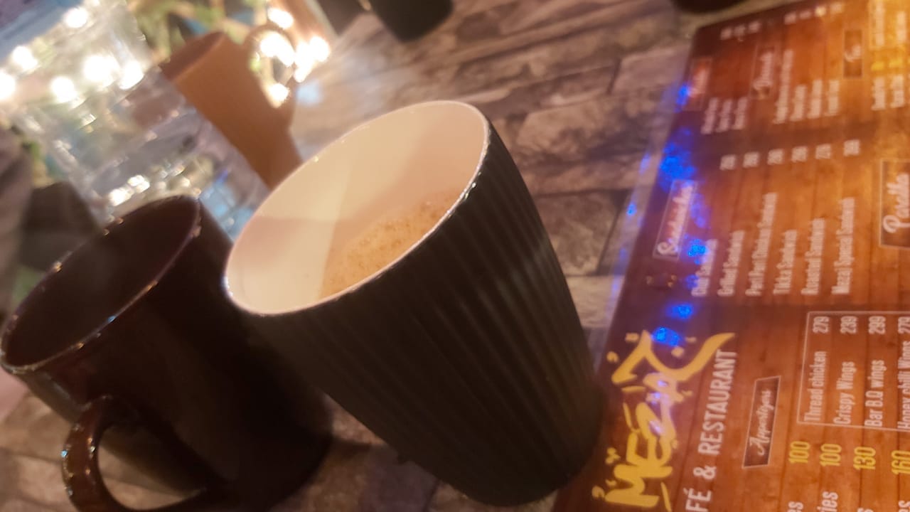 Cafe MezaJ | Lahore