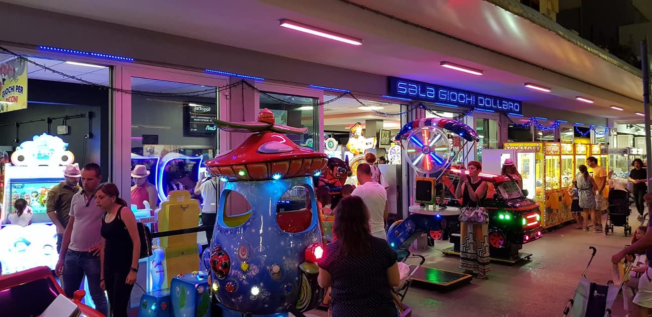 Sala Giochi Dollaro | Riccione