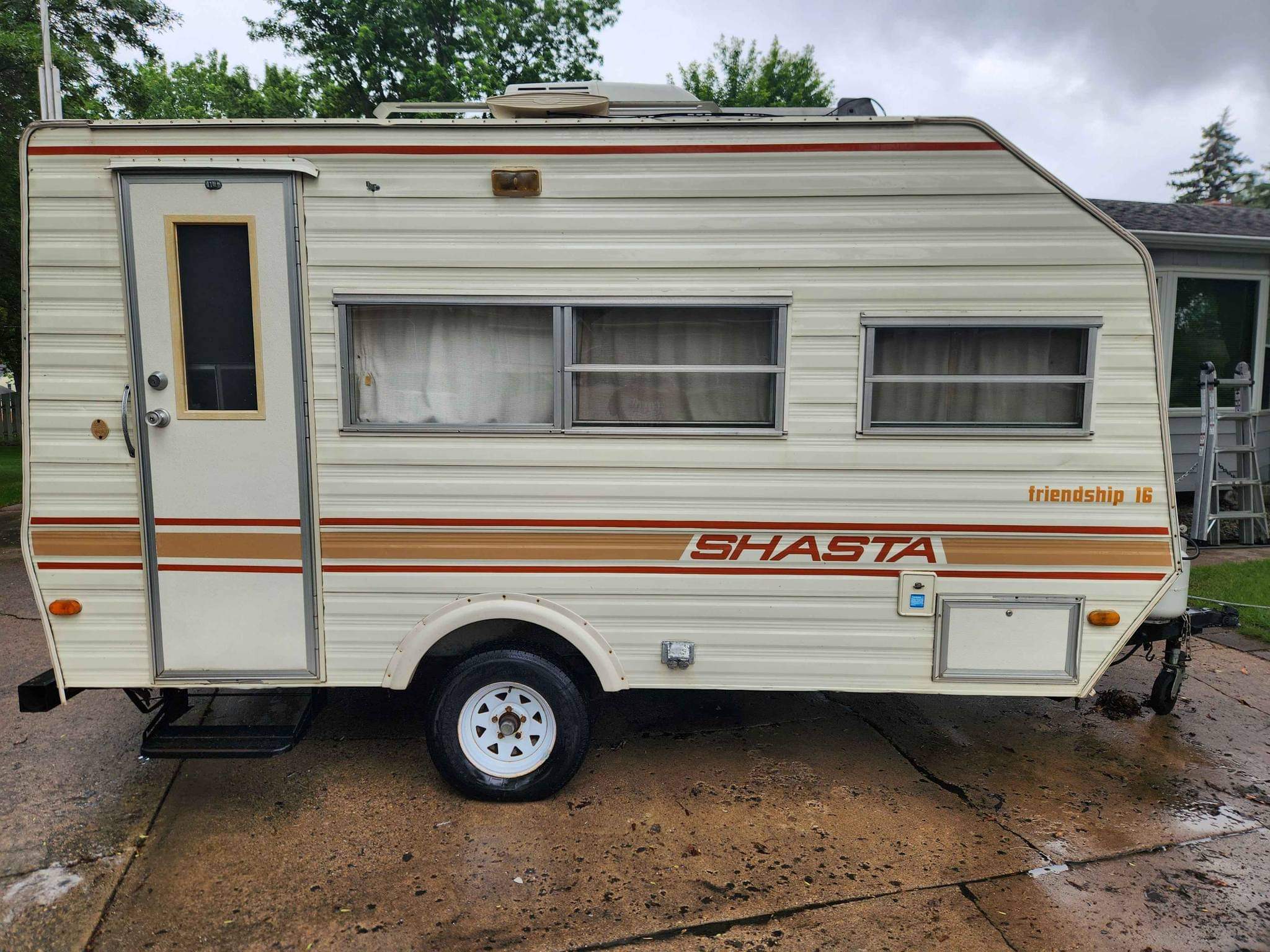 1983 Shasta Travel Trailer - RVs & Campers - Roscoe, Minnesota ...