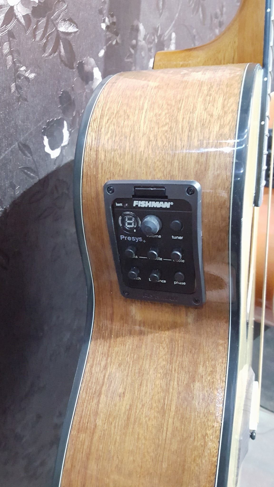 Deviser L2-720B guitar available now... - Patan Music Center | Facebook