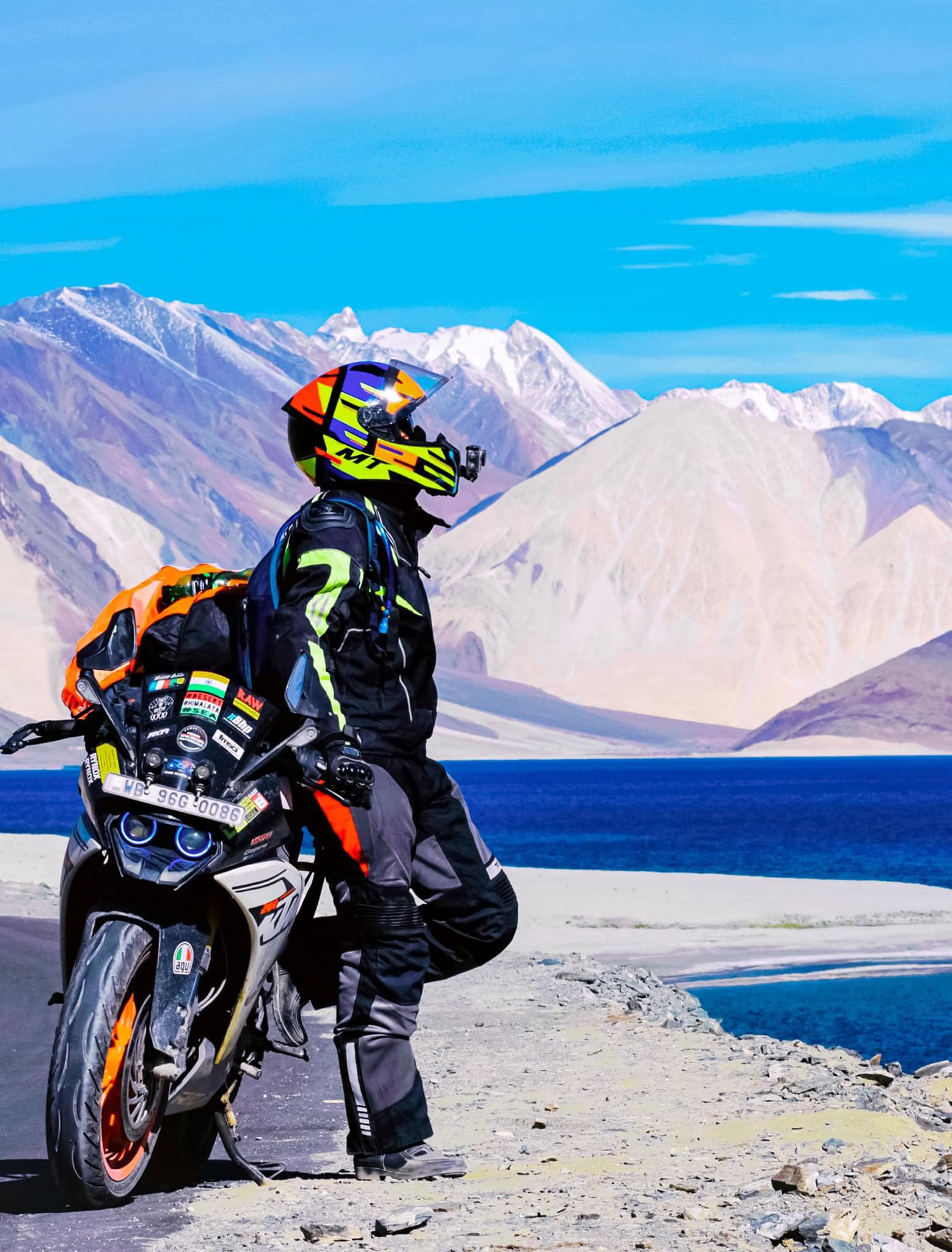 Heading to the blue paradise — Pangong Lake! 💙🏍️ #BBR