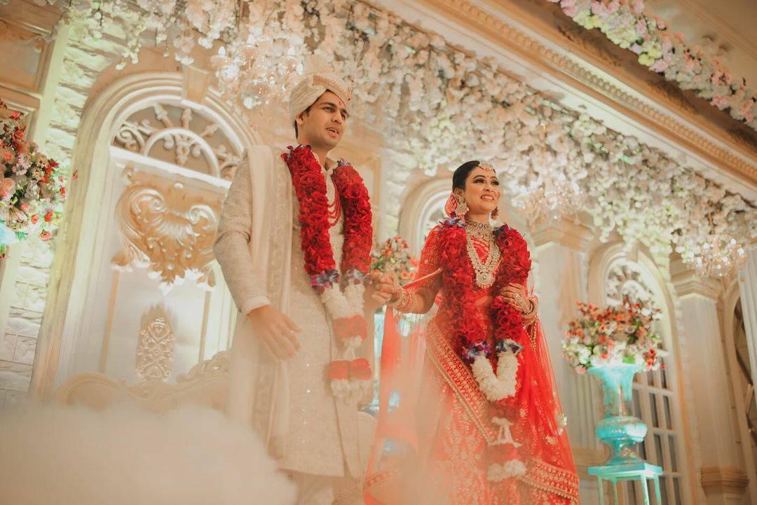 Feel the love ️ Test the Cake 🍰 #reelsvideo #akkiartphotography # ...