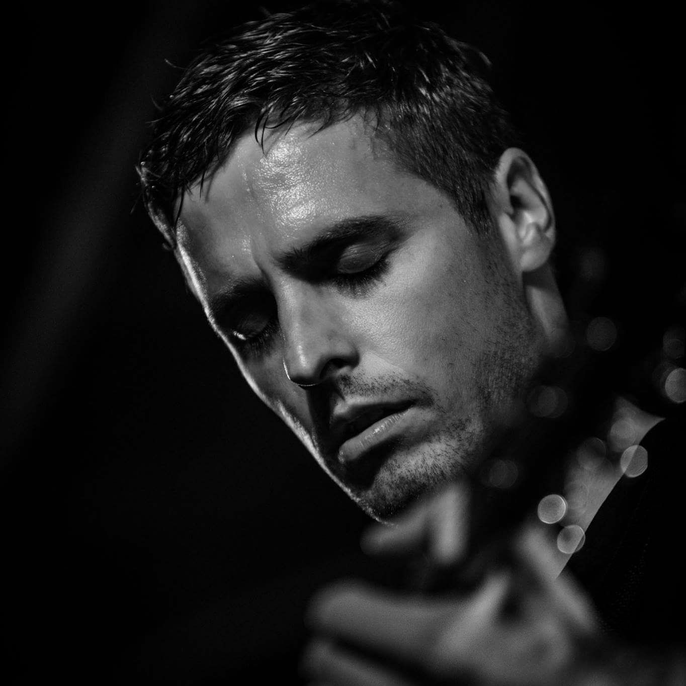 Sam Davey Music