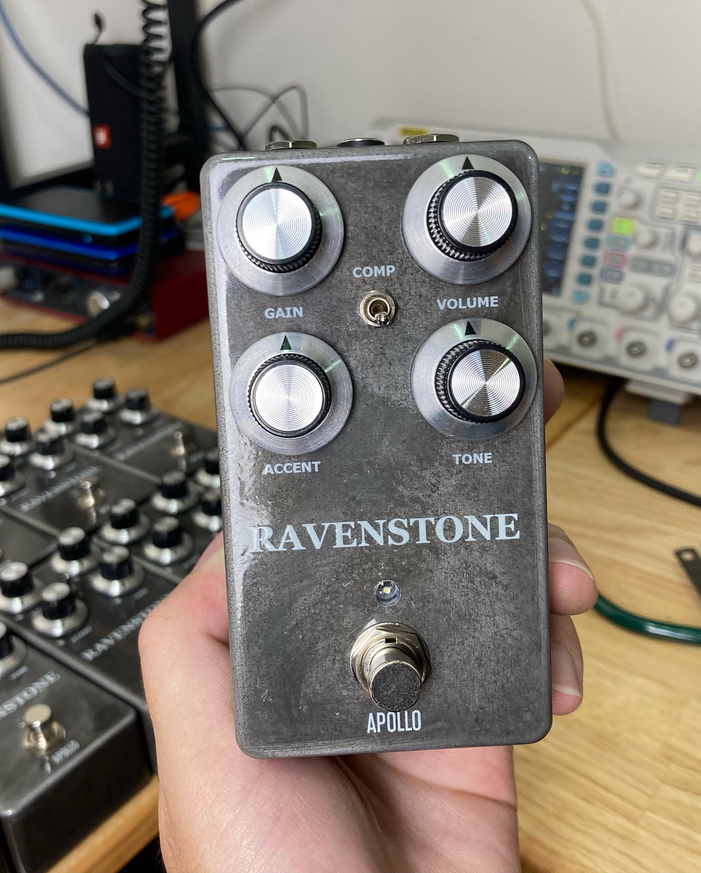 Ravenstone 雷文聲學 - 少量全新APOLLO V2 Custom Relic釋出！ 具備傳奇Dumble...