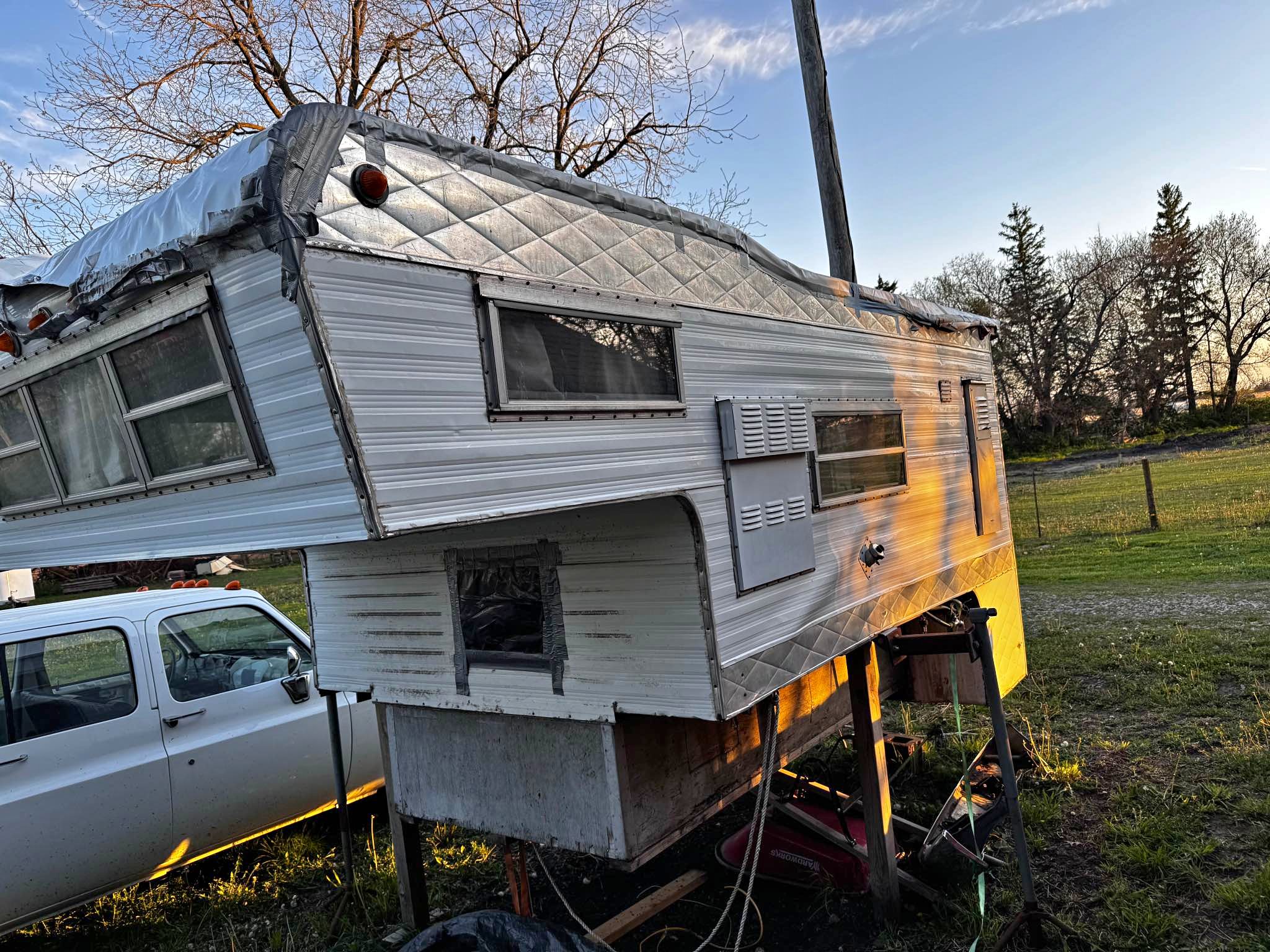 Truck camper - Campers - Minburn, Iowa | Facebook Marketplace | Facebook