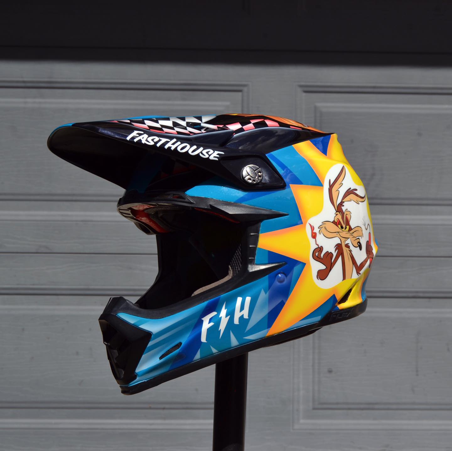 hjc chrome motorcycle helmets F71 Catos Helmet SM Color:Hyper Yellow w/Black Accents nakto camel ebike Realtree Takes The Field Compared to any other