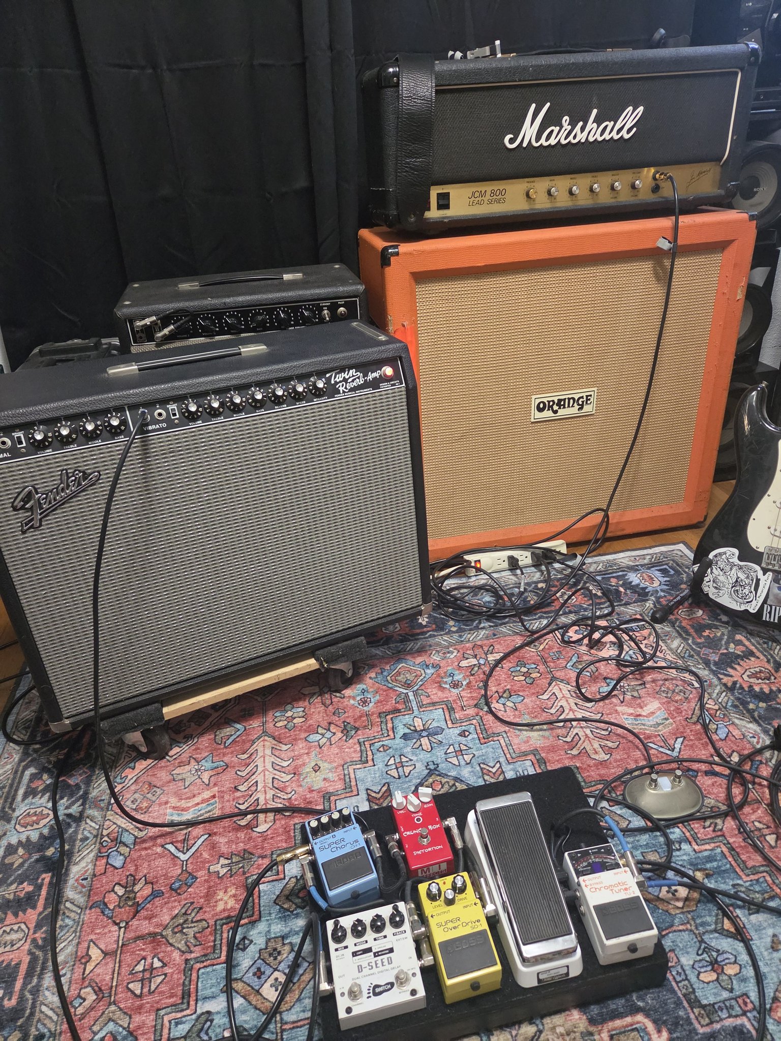 compressor pedal guitar 1176 Studio – Universal Audio Berlin bei Nacht: entdecke december no dancing There are Fork Adapter:15x100