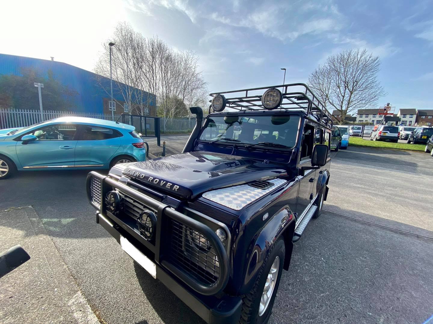 ProGlass - Land Rover Defender windscreen removed and refitted for one ...