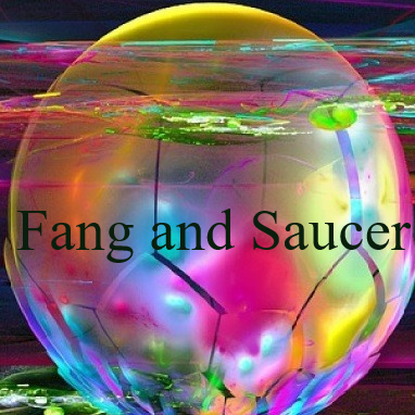 Fang and Saucer - Forry Ackerman poses with MARIA – The... | Facebook