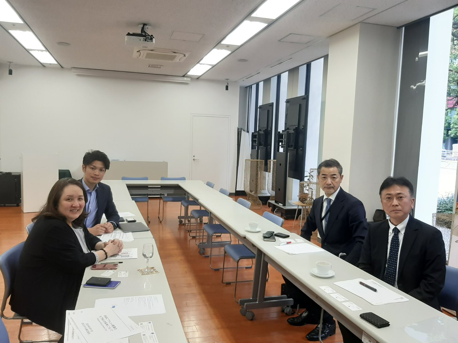 DTI - Senior Executives of JFE Mineral & Alloy Co., Ltd. called on ...