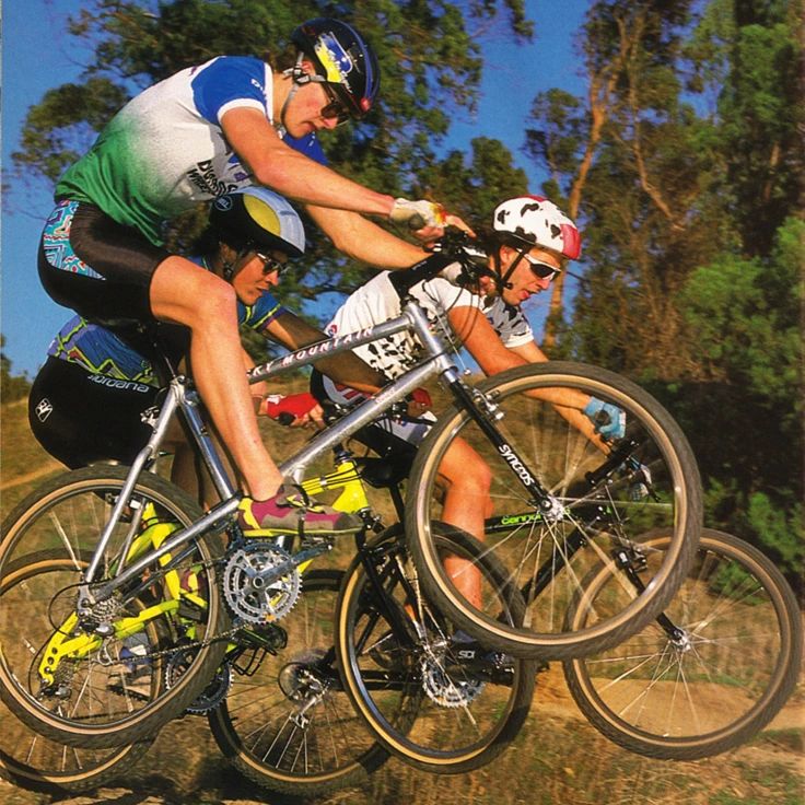 Early 90s vintage mountain bike details