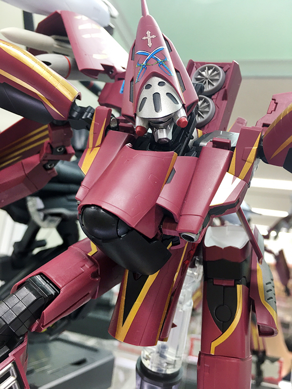 Arcadia - Macross Zero 1/60 - Kanzen Henkei SV-51 Nora Polyansky