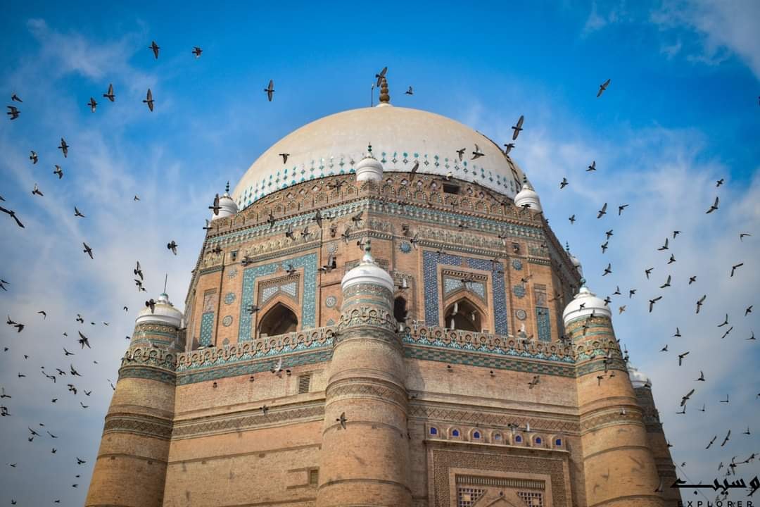 Multan - 💕تُجھے بہُت غرور ہے نا اپَنی انا پہ💞 💞جا تُجھے ہَم جانتے بھی ...