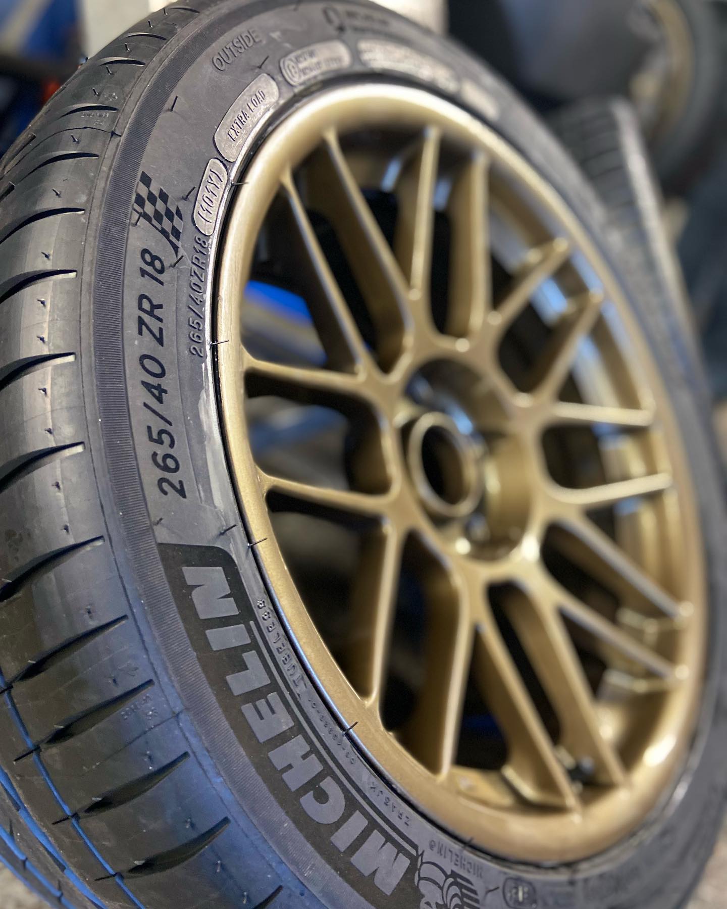 265/40/18 Michelin Pilot Sport 4 fitted to some new wheels! #e92m3 