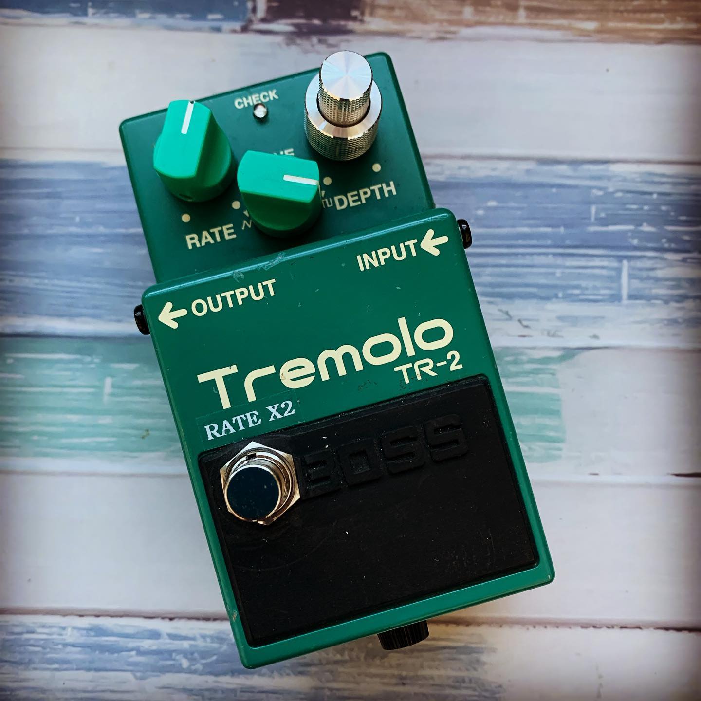 Npd keeley modded boss tr-2 tremolo upgrade