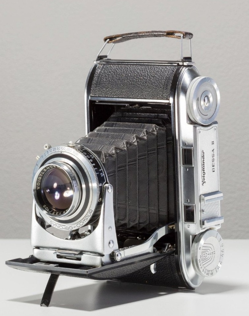 Voigtlander Bessa II with 105mm f3.5 Color-Heliar lens
