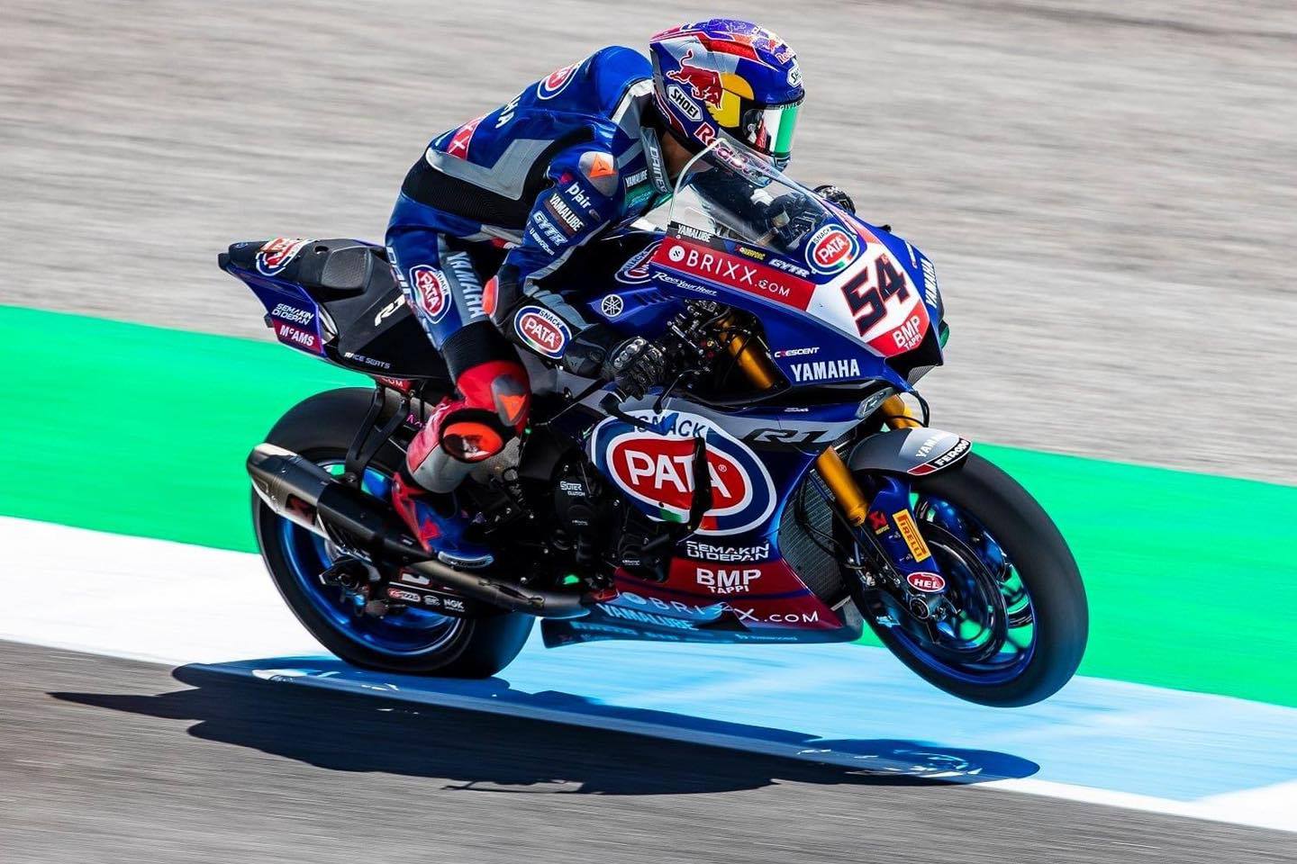 R1 ยืนโพเดี้ยม 3 Race -... - Yamaha Riders club Thailand