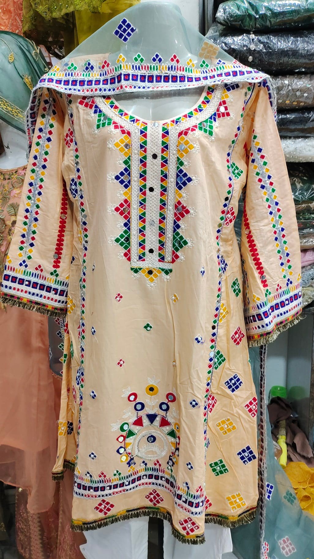 Hamza Collection added a new photo. - Hamza Collection