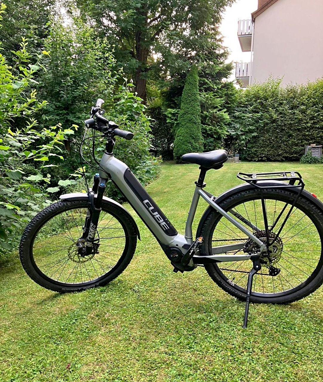 e-bike als klapprad C10 Größe:A is_unavailable 2021 Cube Stereo E-Bike