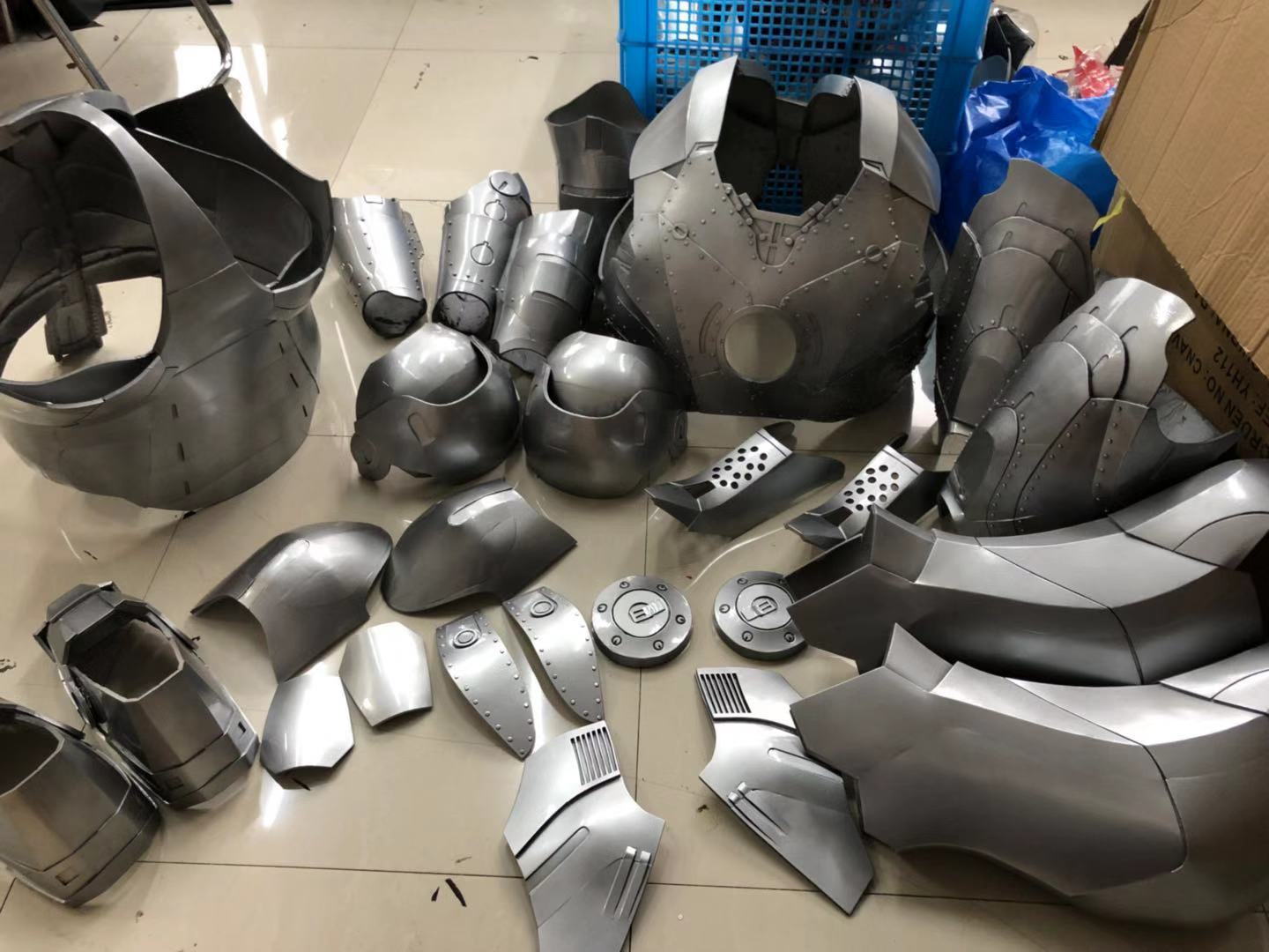 eva foam iron man helmet MARK 85 (Foam Template) This is how we paint
