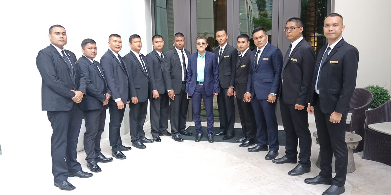 จัดทีมดูแลวีไอพีในงานสำคัญต่างๆ... - Proguard Team Thailand