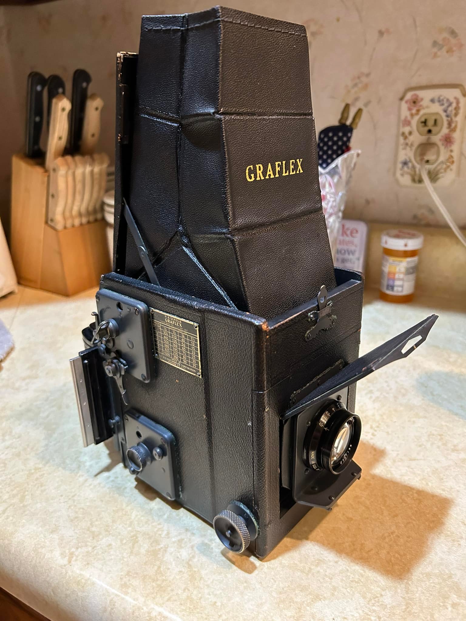 Using vintage cameras and lenses with the RB Graflex Series B 2x3