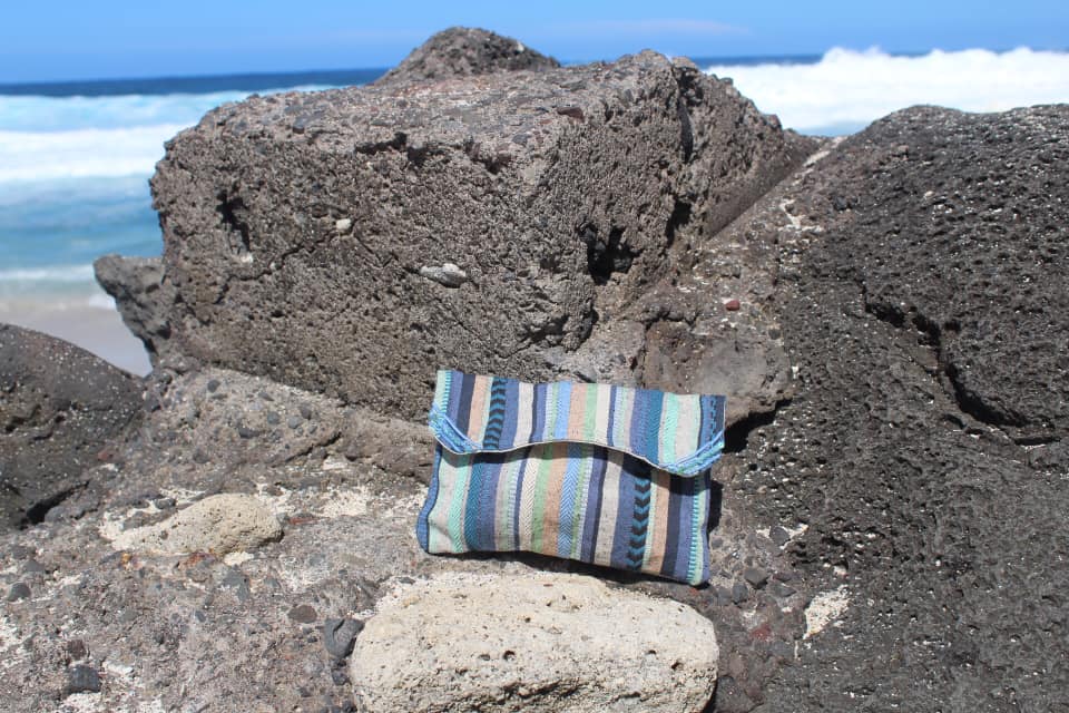 Tyali - La trousse de sac Blue Lagoon toujours disponible,...