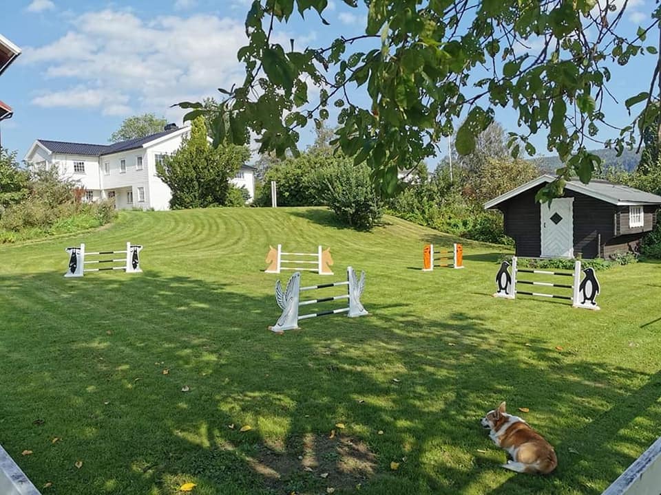 Valstad Gård - Home