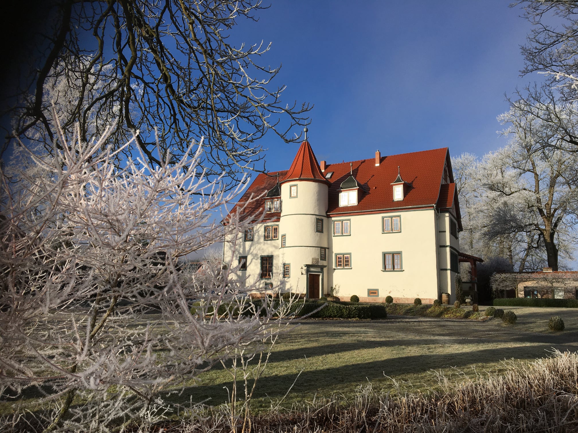 markise für gartenhaus Einziehbare manuelle Gartenhaus, freistehender Sonnenschutz mit Kurbel, verstellbare Balkonmarkise, Terrasse/Arbor/Garten, Schattenlösung (Farbe: A, Größe: B 200 cm) kostüm handschuhe Markise mit Windsensor günstig Groesse:205