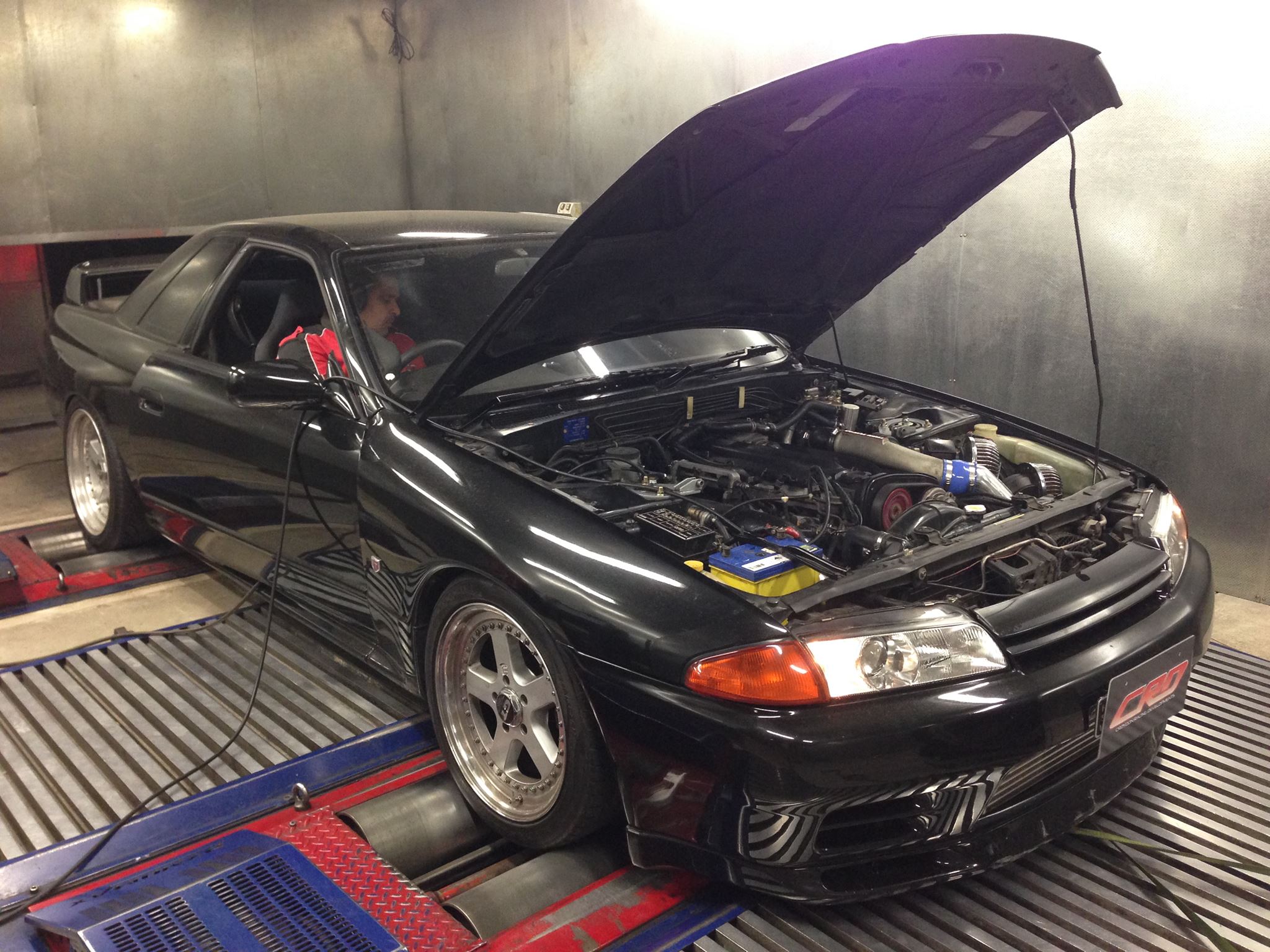 Nissan Skyline GTR R32... - Croydon Racing Developments