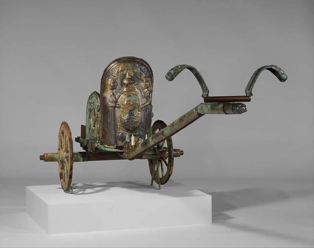 Some fantastic Celtic chariots painted by Aurelian Leclerc!