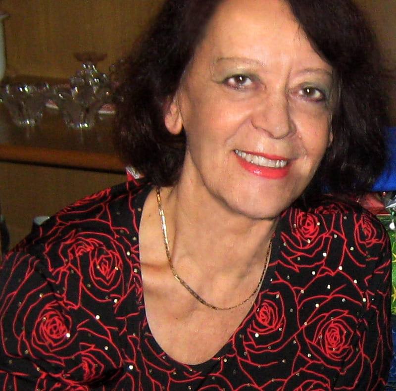 Iole Testa - Scrittrice