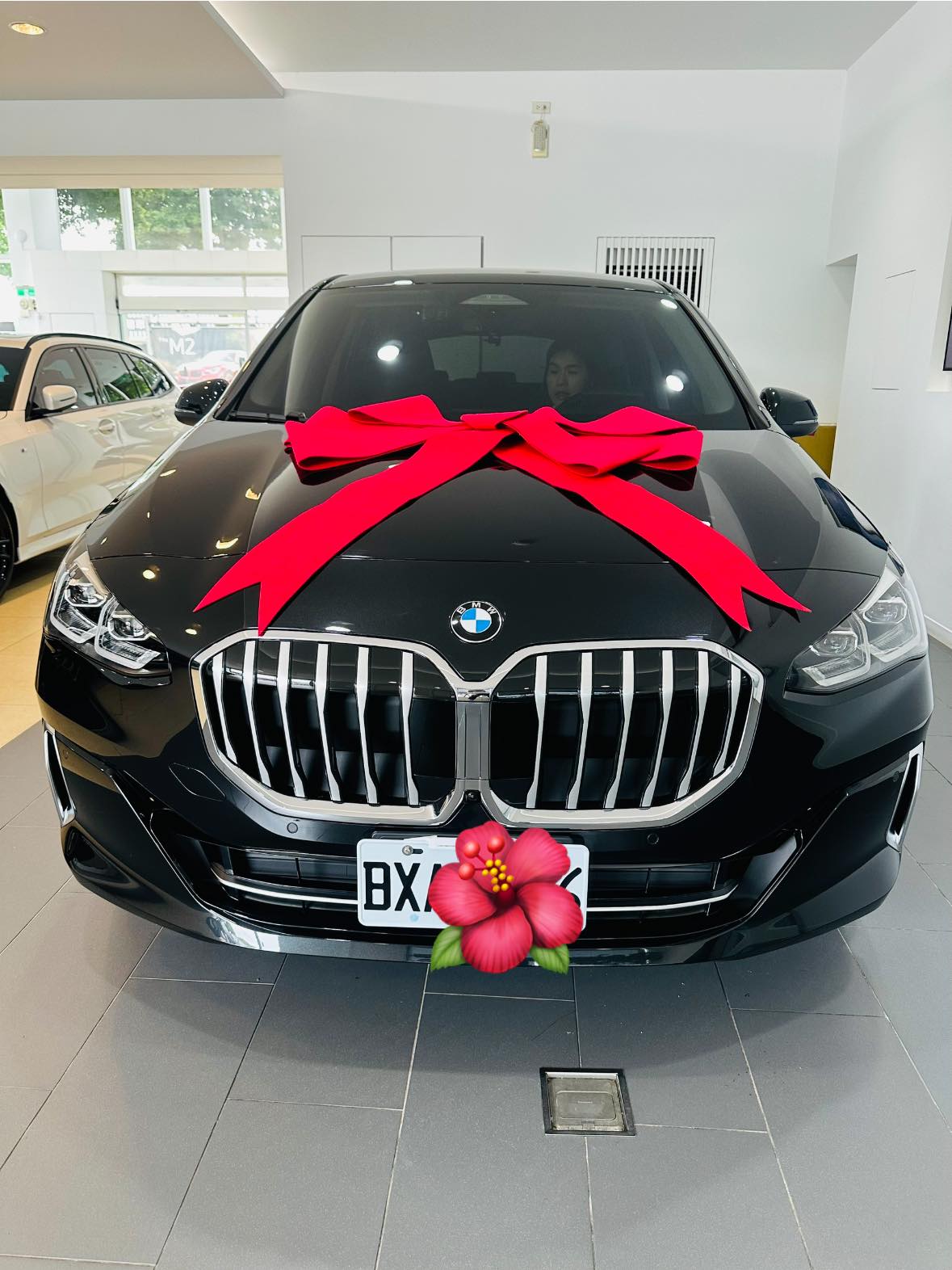 BMW李潔 桃園 - 最近賣到翻掉的一台車 218iAT $155萬 https://lin.ee/kRxhpR3...