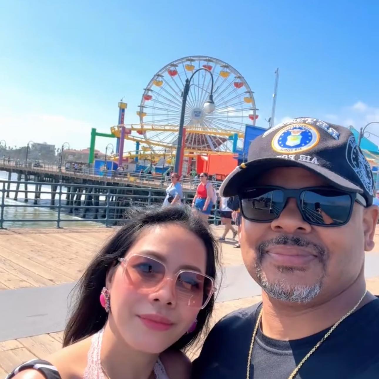 #ChannelMarinaBeachResort #OxnardCalifornia | Mon Jen