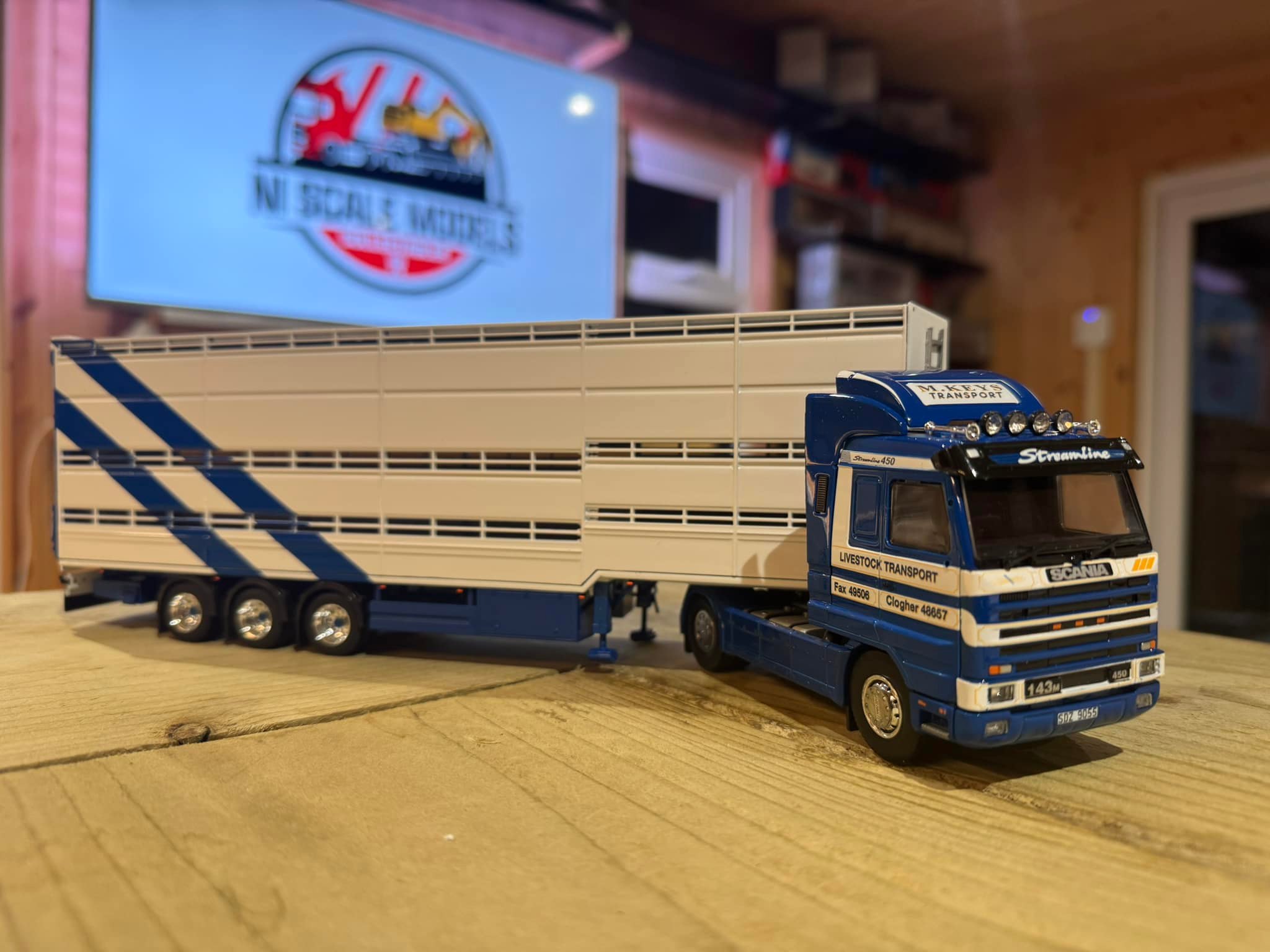 Tekno M Keys transport 143 Model is mint complete with cert, £200