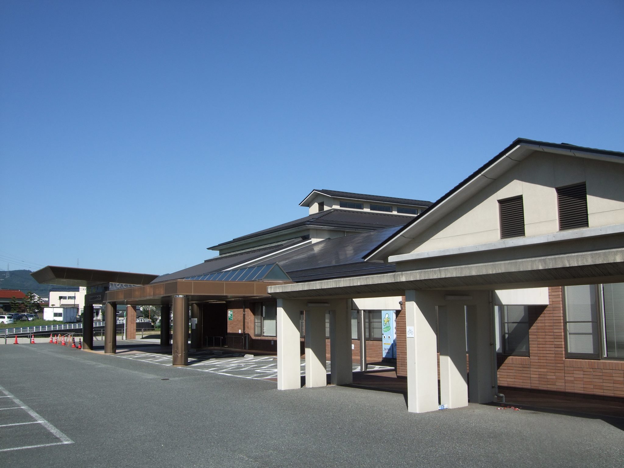活動歴および当時の関連ビジュアル記録