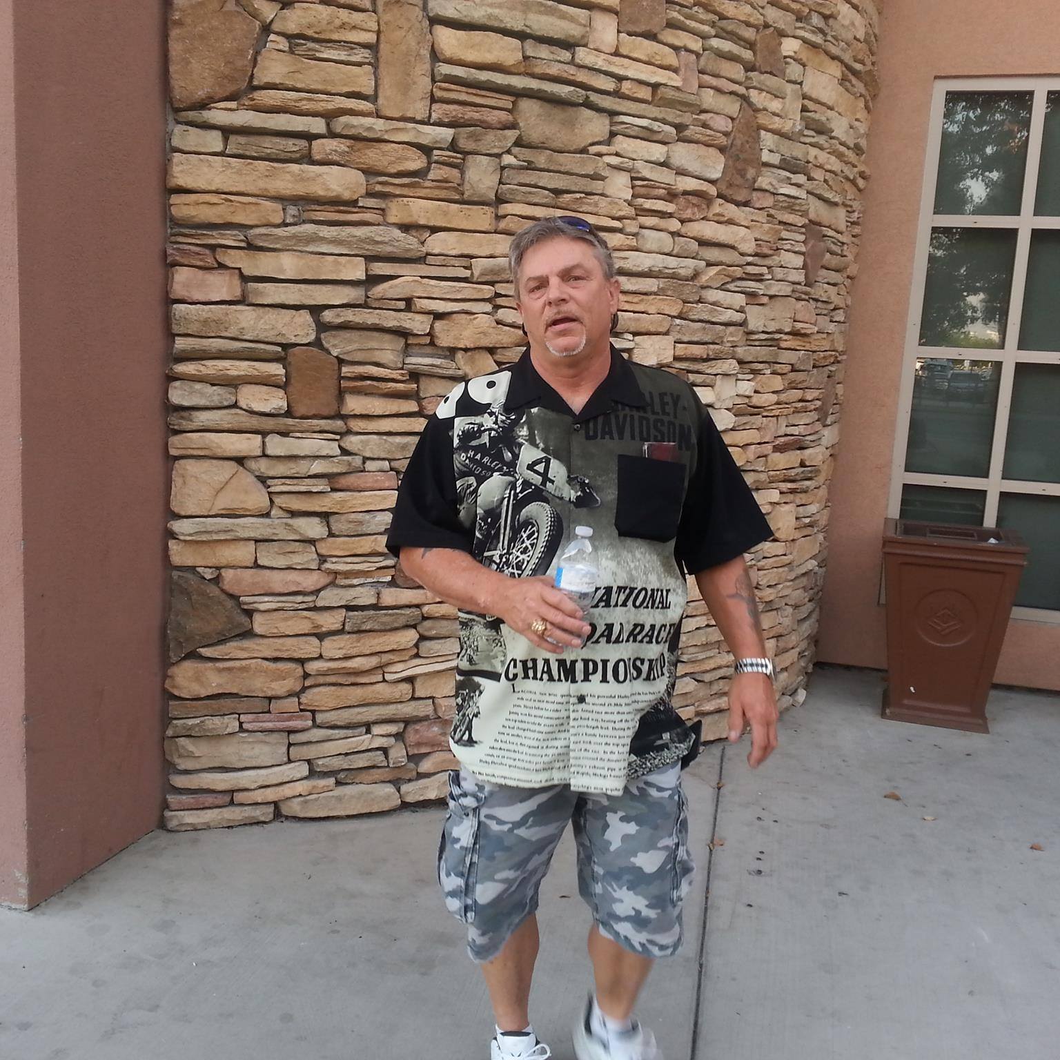 FRAZIER - Contractor, Mike Frazier Spotting Barker Trusses for roof ...