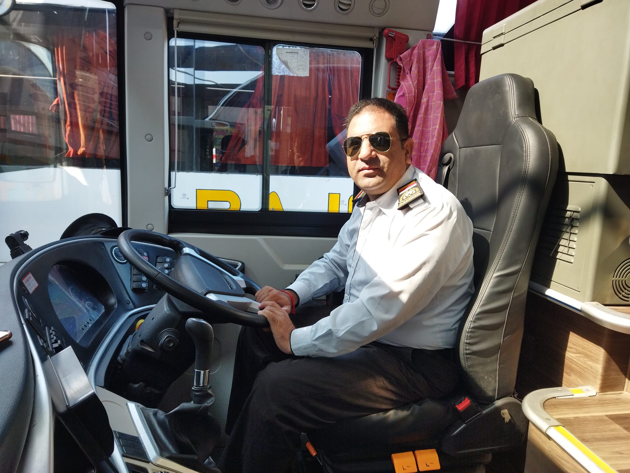 Sir Rafaqat Sbb ️ (Warraich Express) - All New Buses-Lahore