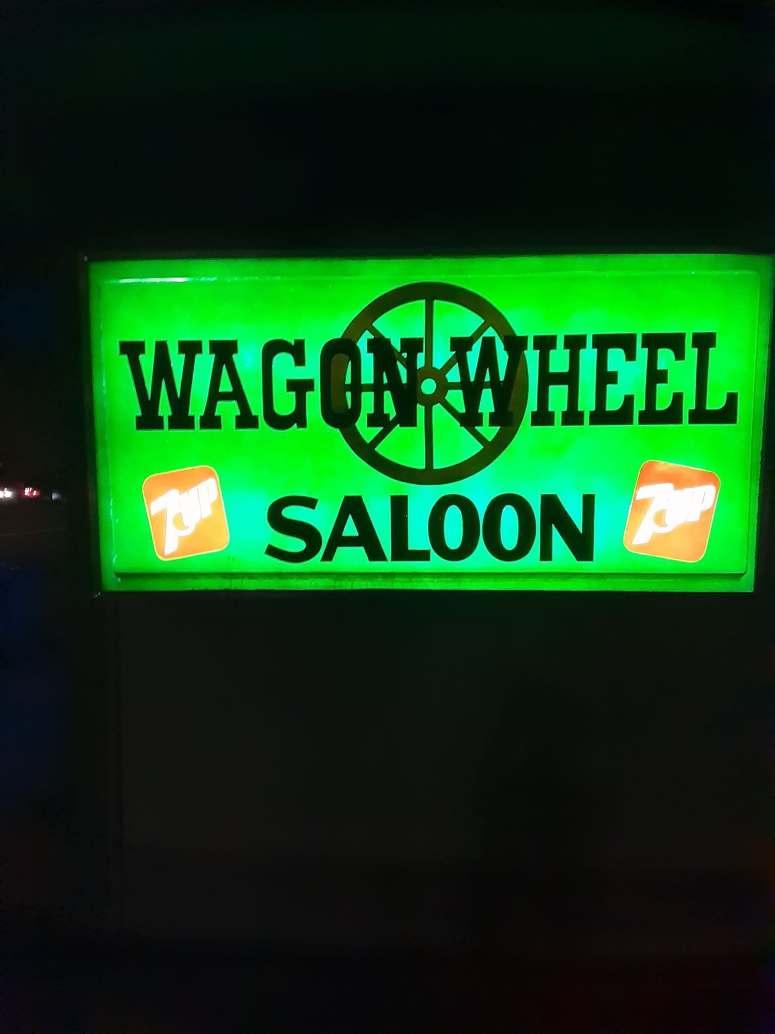 Wagon Wheel Saloon | Santa Rosa CA
