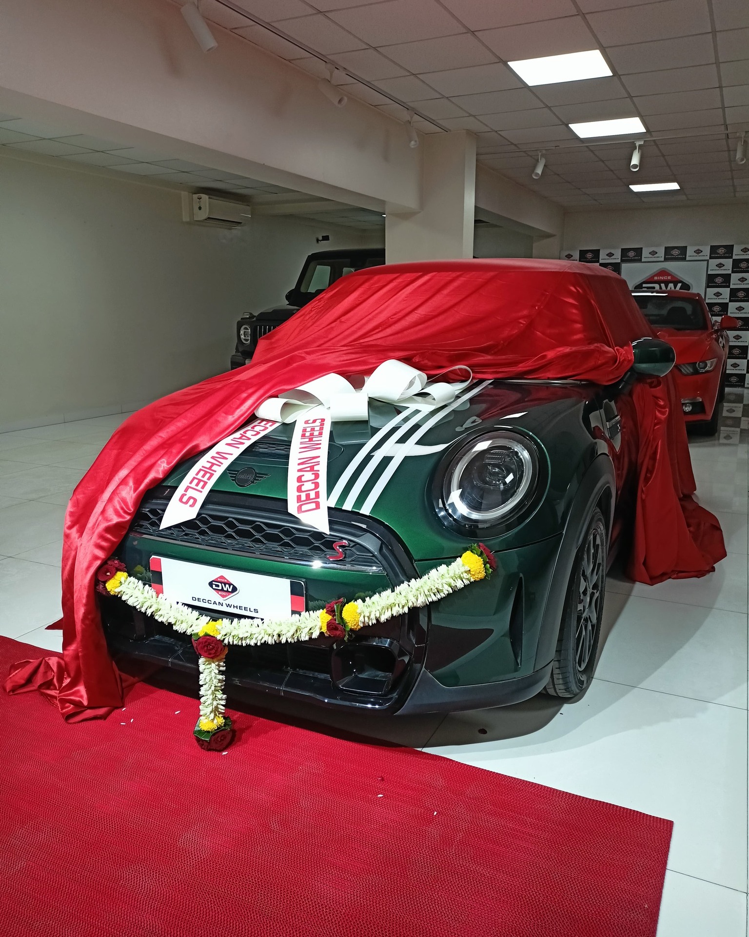𝐃𝐄𝐂𝐂𝐀𝐍 𝐖𝐇𝐄𝐄𝐋𝐒 - Congratulations! Sir, on your new MINI...
