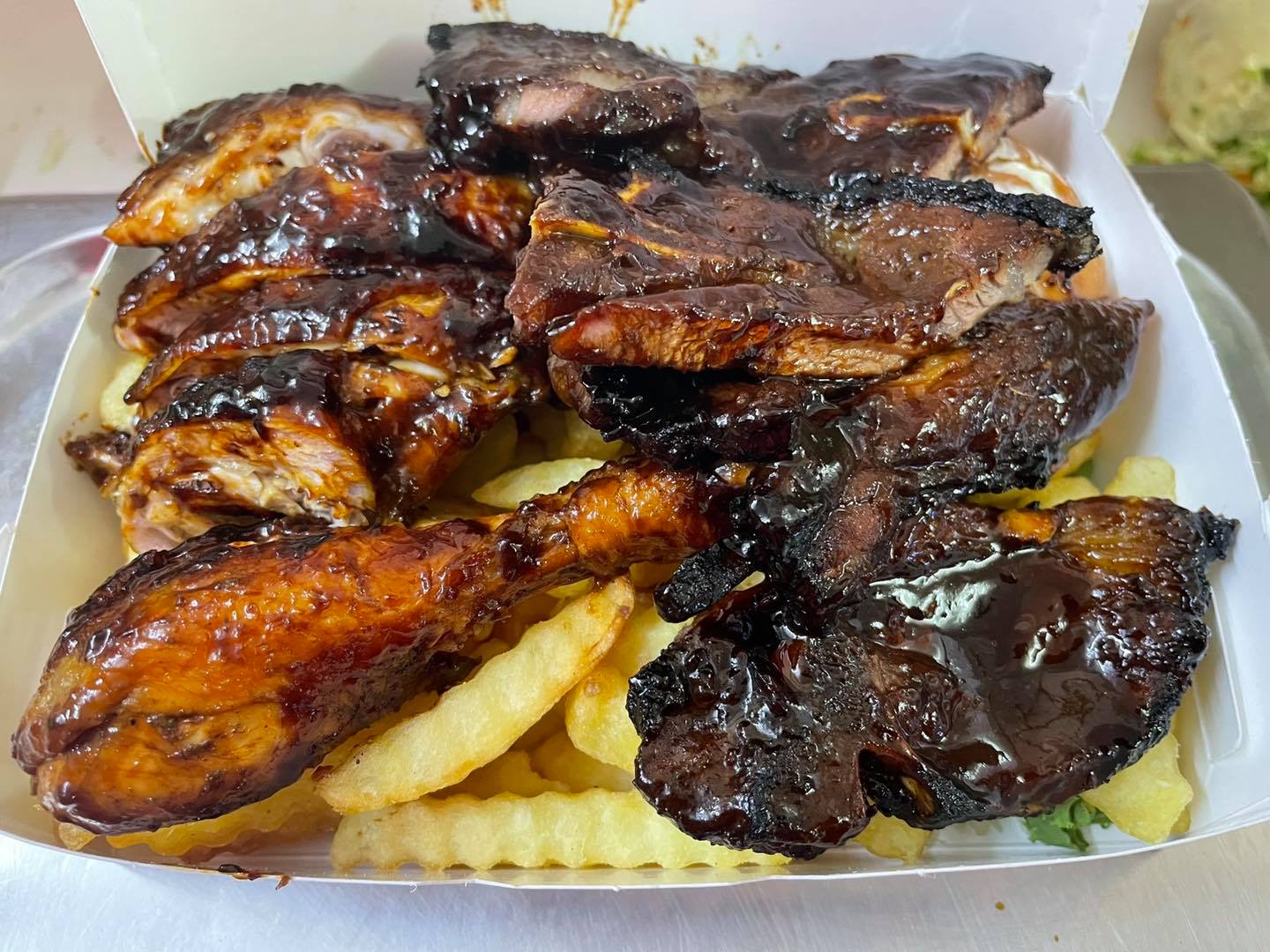 Happy Friday everyone! Do you know... - Bumpy's Barbeque