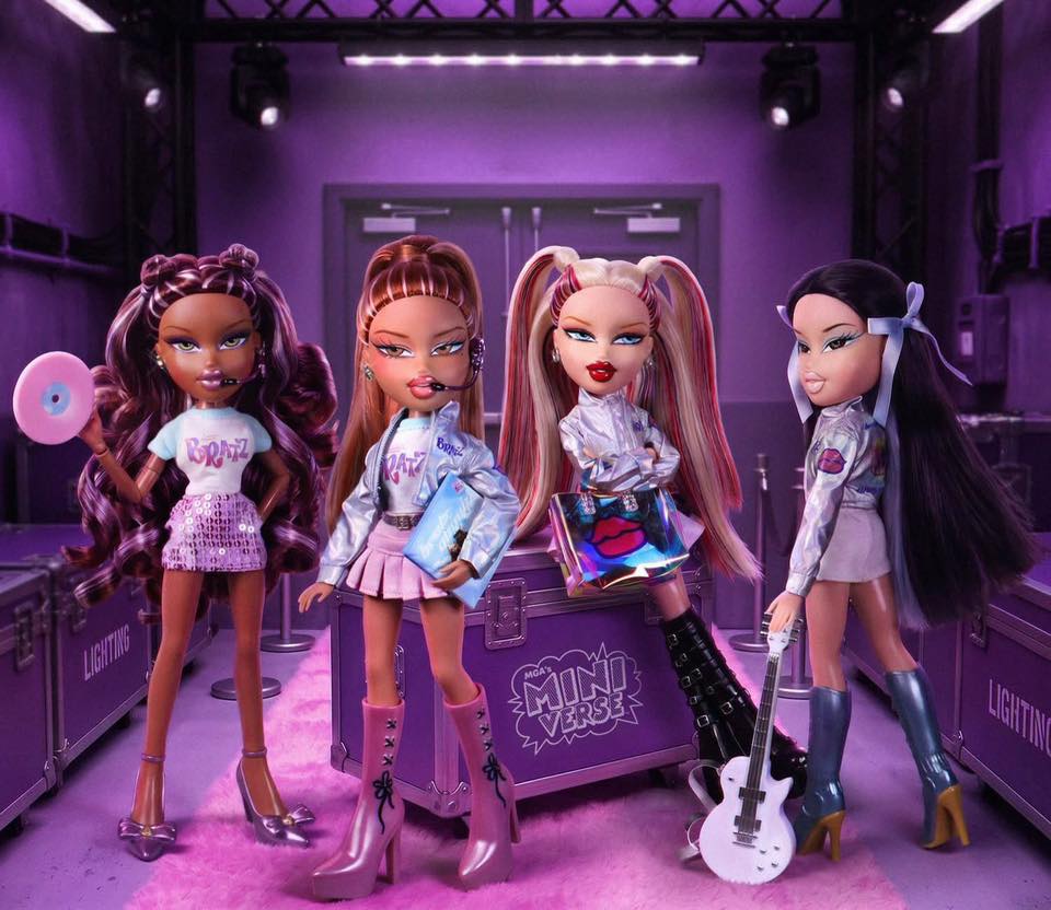 I found these Bratz dolls in my attic (Aubrey passion 4 fashion