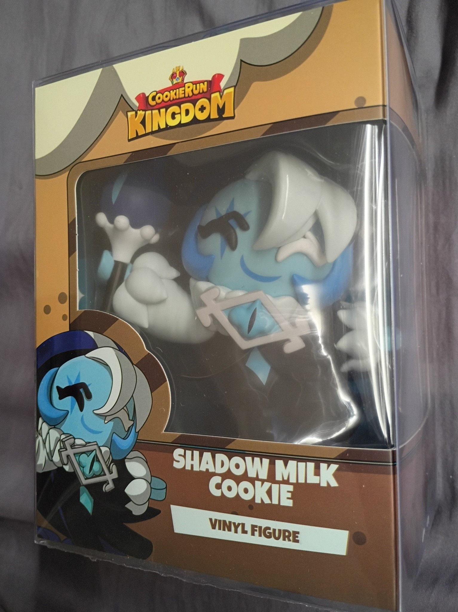 Finally got Shadow Cookie Milk vinyl figure from Cookie Run Kingdom