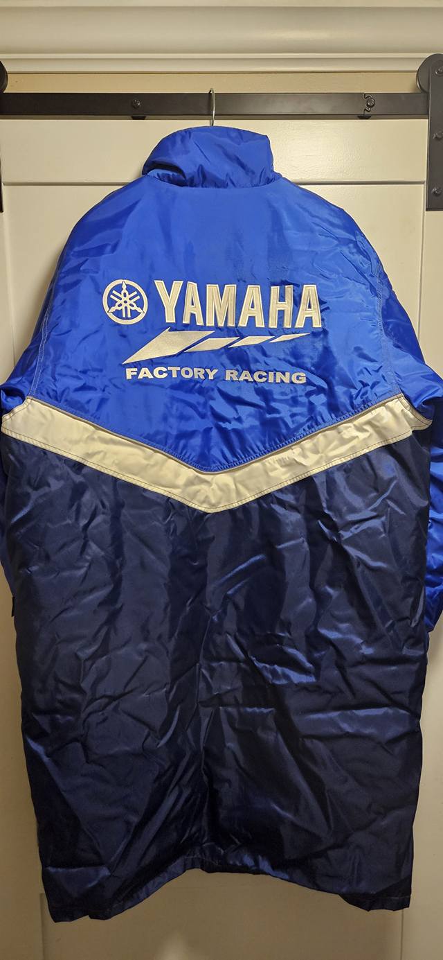 New old stock with tags Yamaha Factory Racing warm up coat - pit