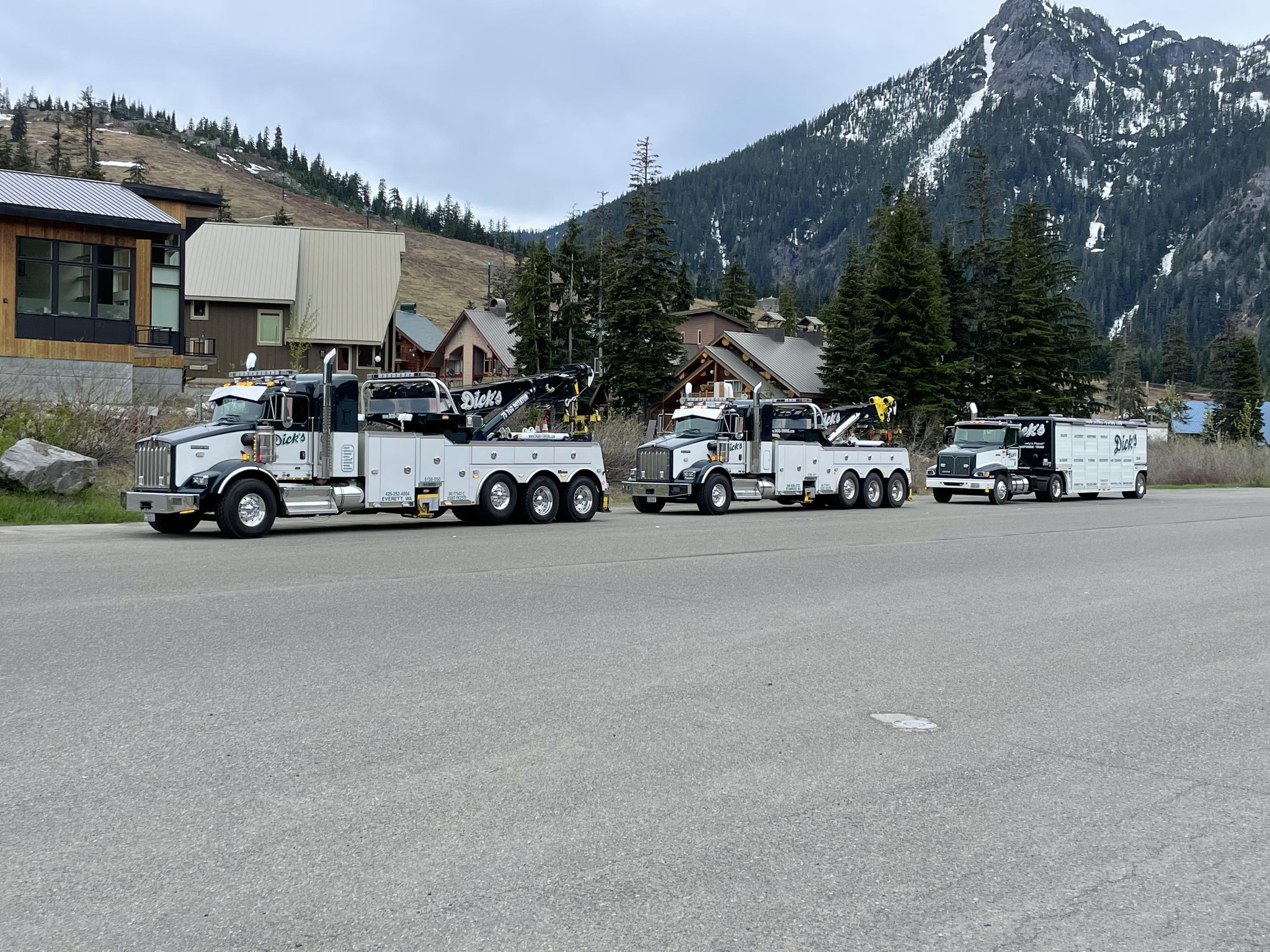 Chris - FOR SALE: 2015 Peterbilt 367 4-axle dump truck, 500hp MX, 18 ...