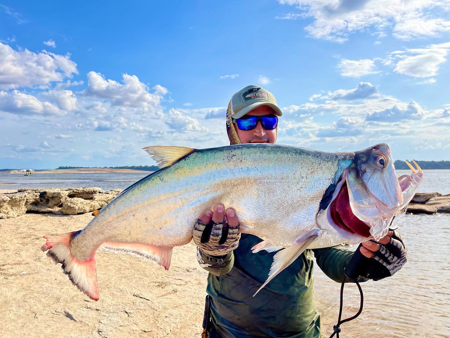 #vampirefish un pez... - Edward Rengifo Fishing Tours