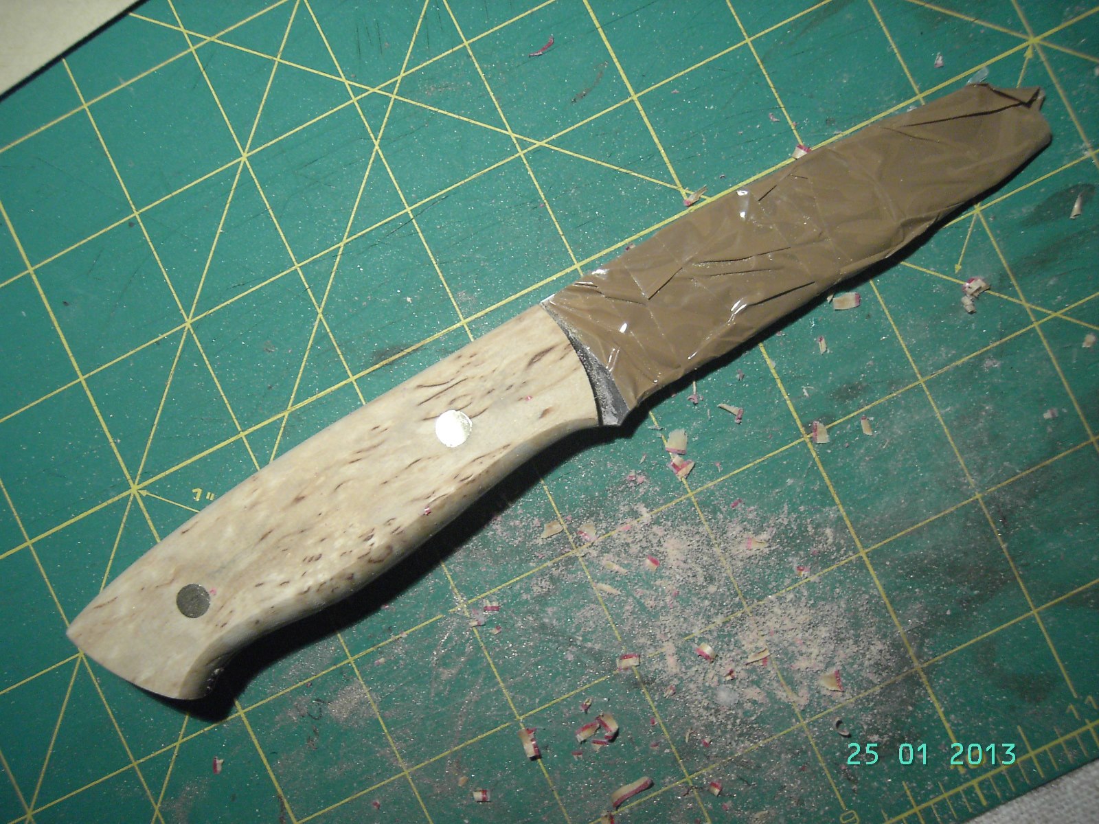 CPM154 bushcraft knife with red mallee burl scales