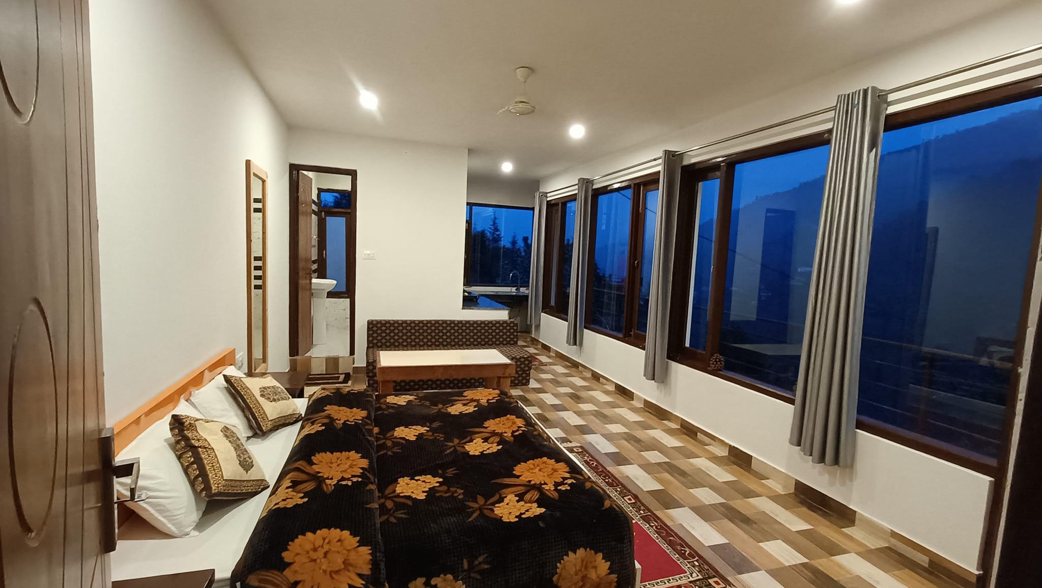 Oaktree Homestay | Narkanda